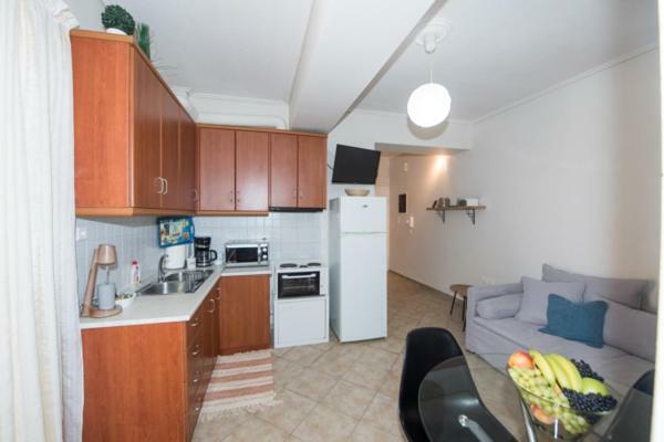 A Beautifull 2Nd Floor Apartment Close To The Port Kalamata Exterior foto